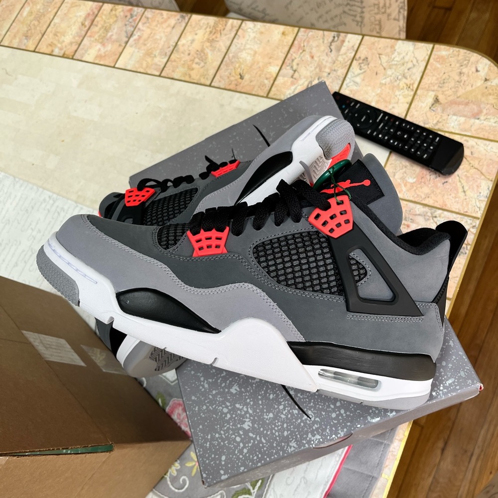 Brand new in box. StockX authenticity. I have 2 pairs. Keeping one